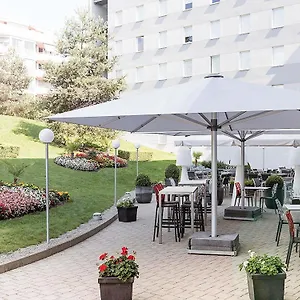 Novotel Geneve Aeroport Hotel